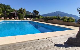 Loup Castel Boutique Hotel B&B